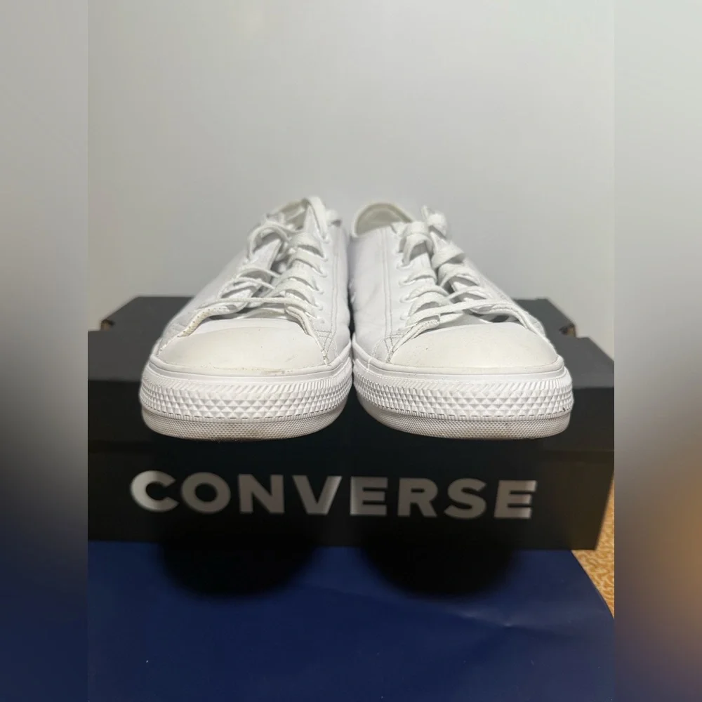 Converse White Canvas Sneakers Low-Top Classic - Picture 5 of 8